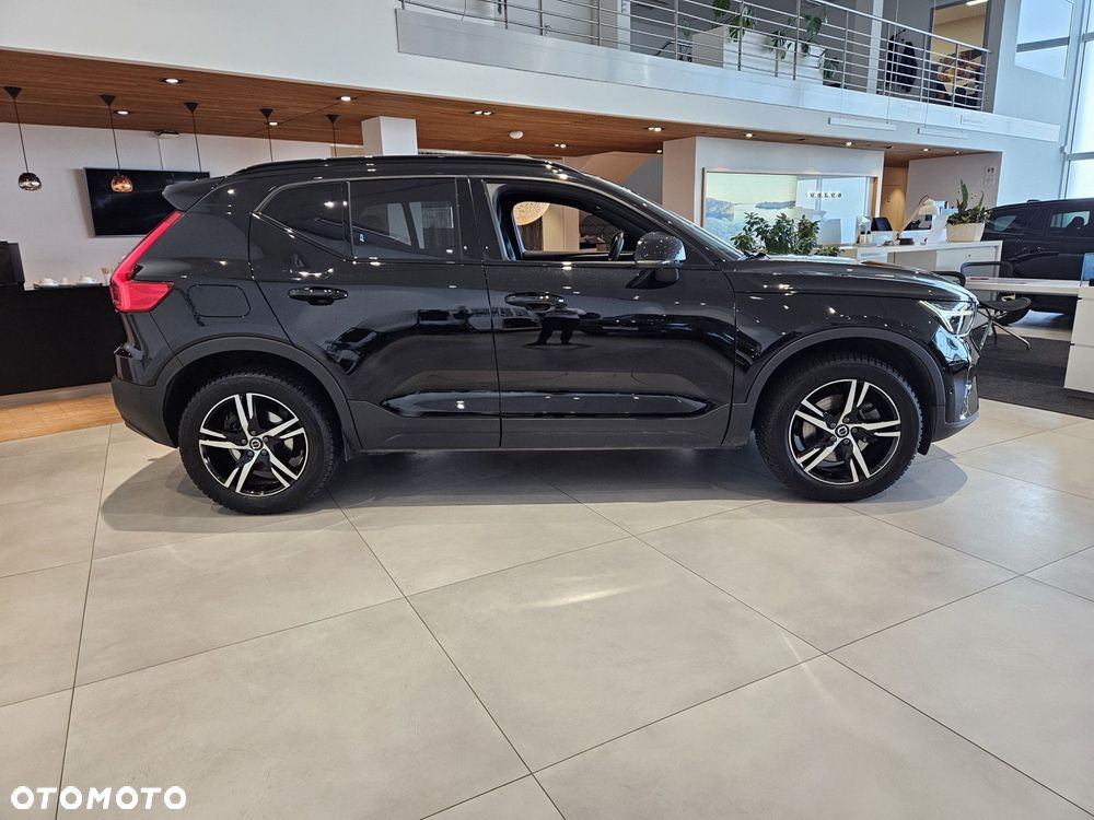 Volvo XC 40 - 4