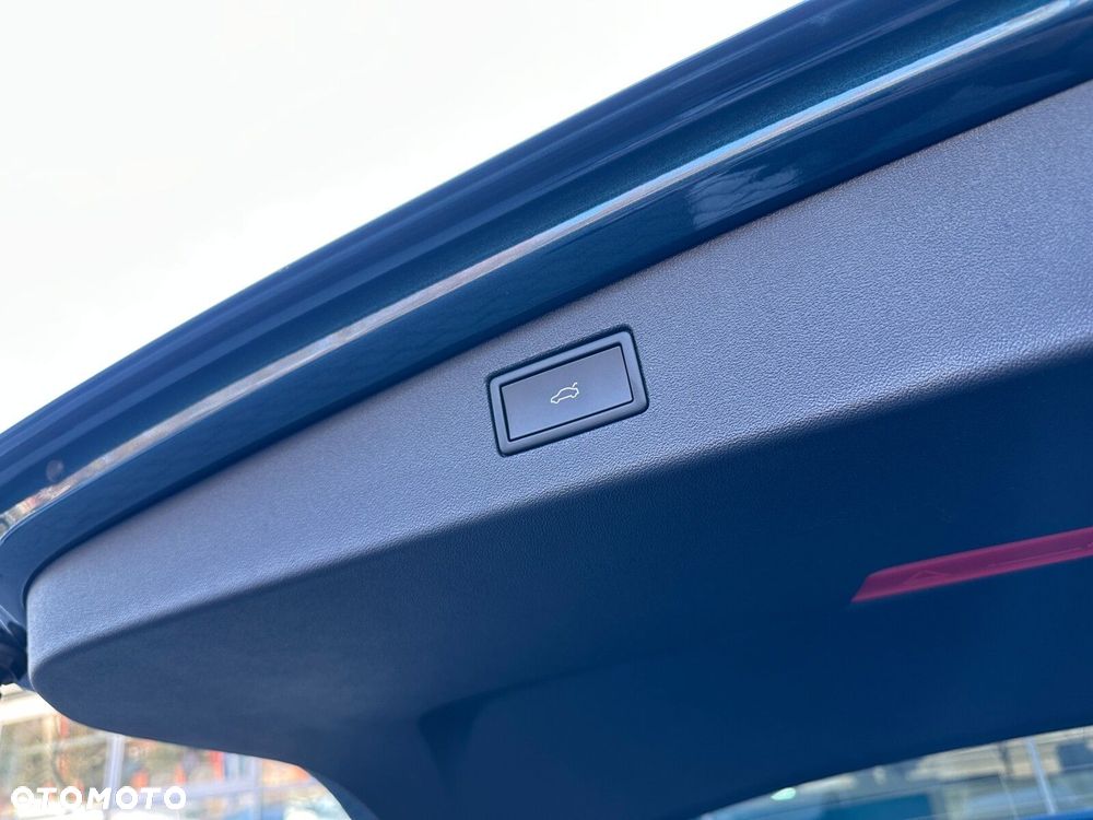 Volkswagen Tiguan - 30