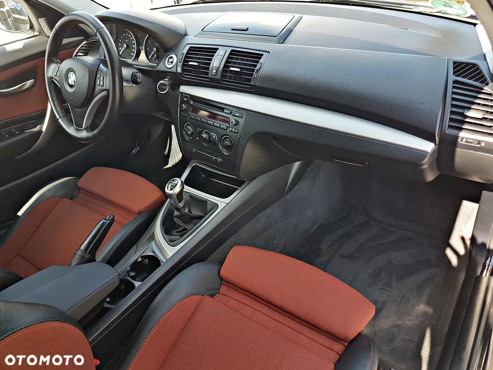 BMW Seria 1 118i Edition Sport - 21