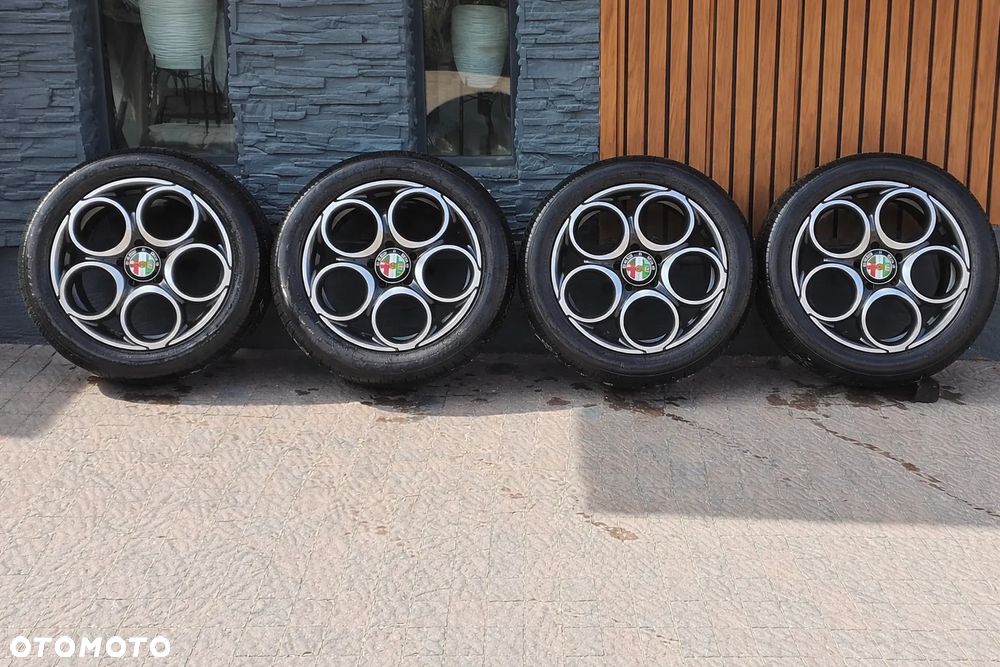 Alfa Romeo Tonale - 23