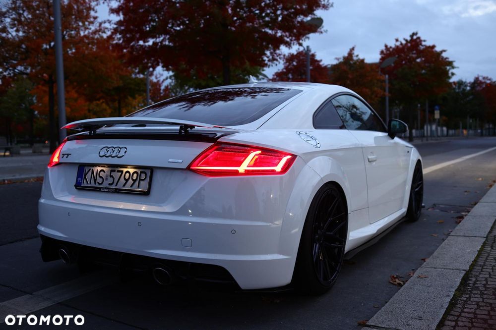 Audi TT Coupé - 20