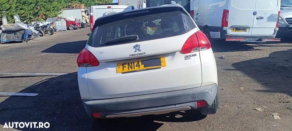 Dezmembrari / Dezmembrez Peugeot 2008 1.6 DV6C cutie viteze manuală 6 trepte start-stop cod culoare KWE - VOPSEA ALB SIDEFAT - 4