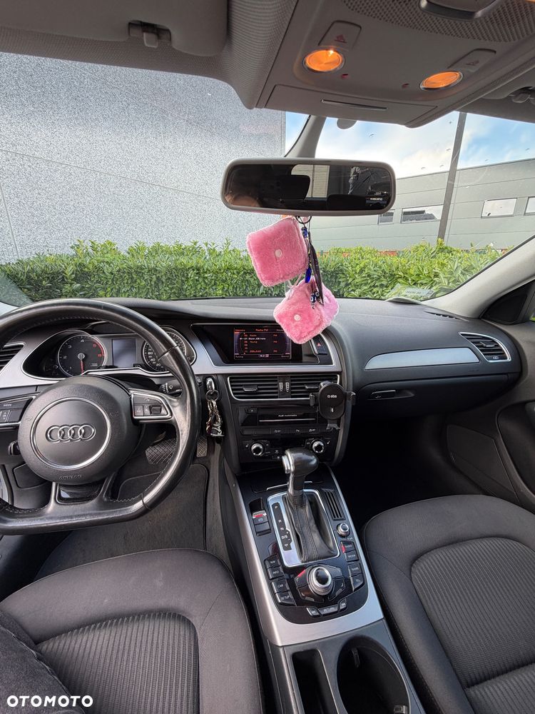 Audi A4 Avant - 16