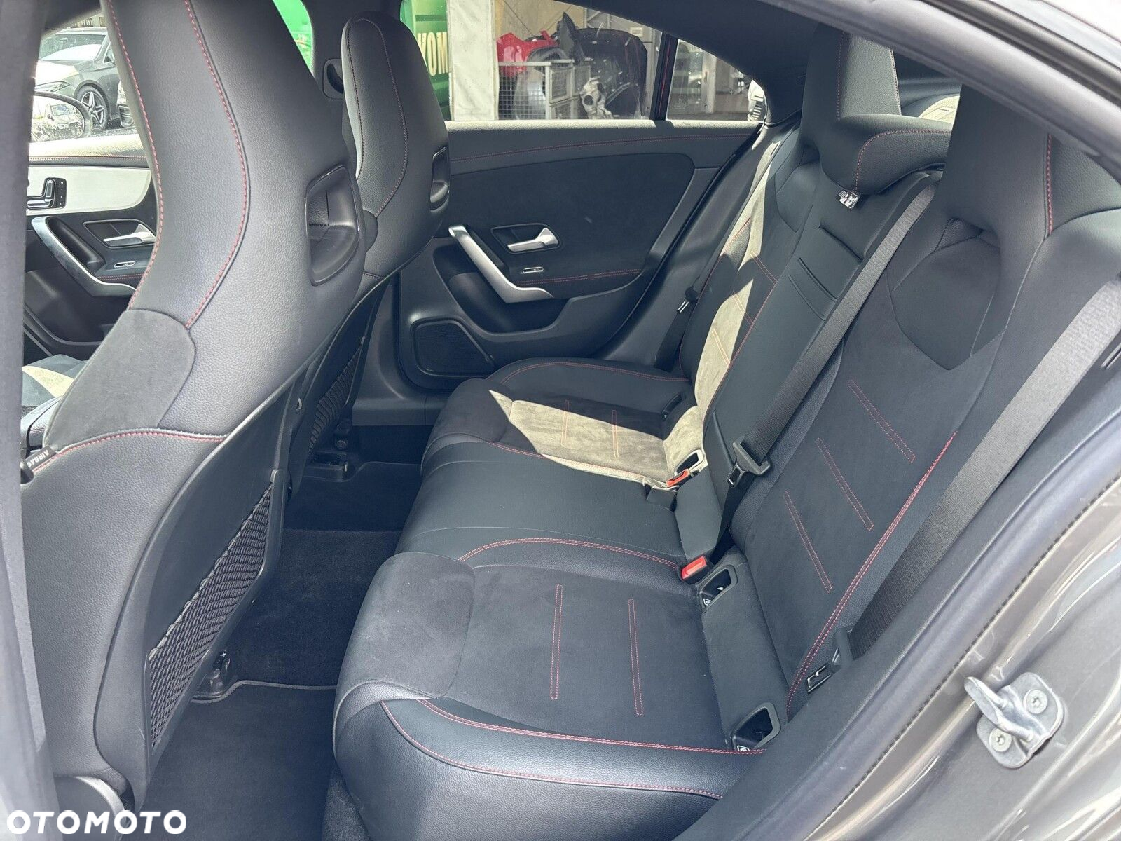 Mercedes-Benz CLA - 22