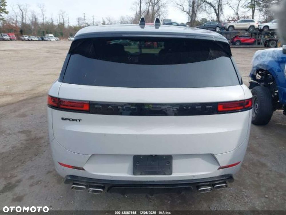 Land Rover Range Rover Sport 2025 photo 4