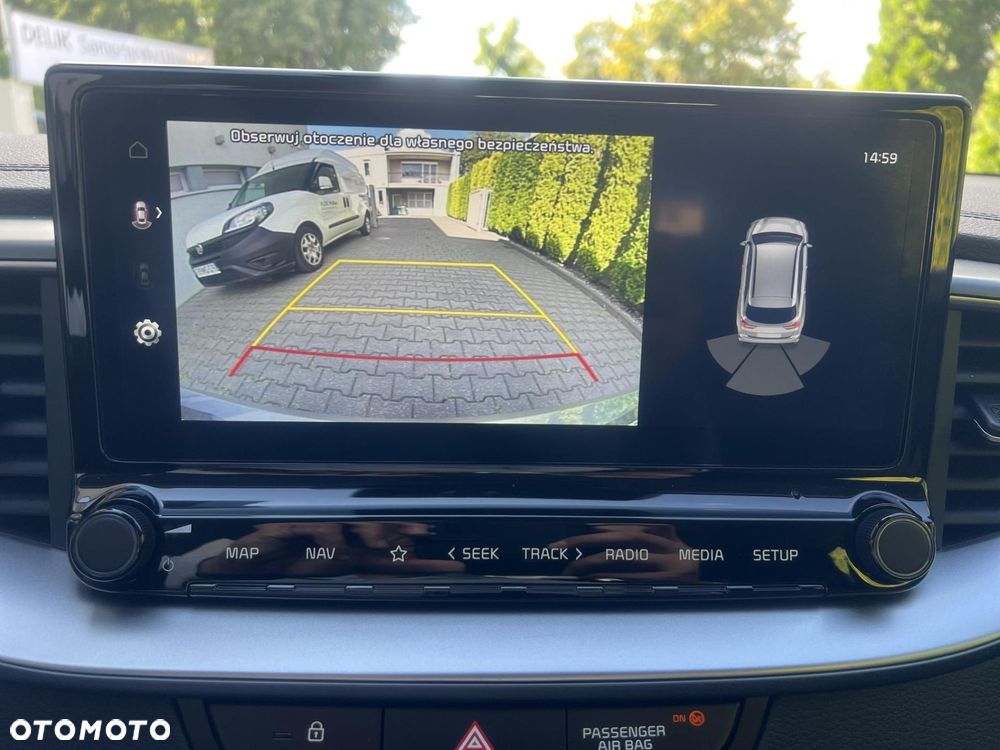 Kia Ceed 1.5 T-GDI M DCT - 23
