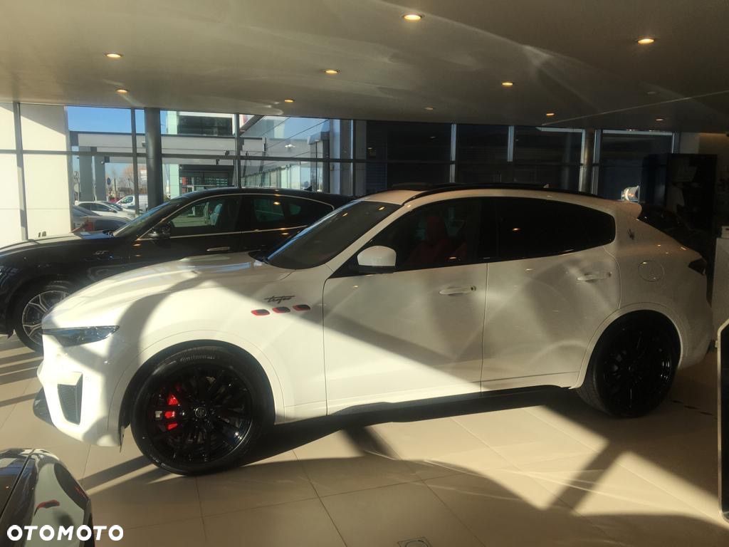 Maserati Levante Trofeo - 1
