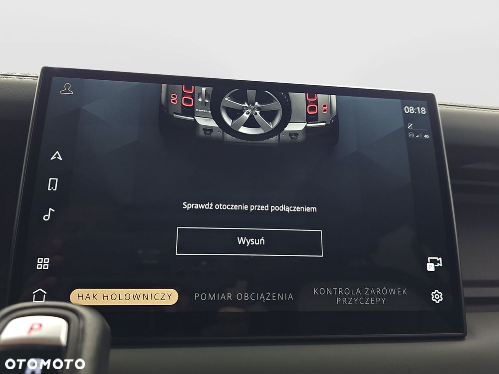 Land Rover Defender - 33