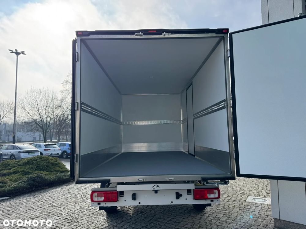 Volkswagen Crafter IZOTERMA - 10