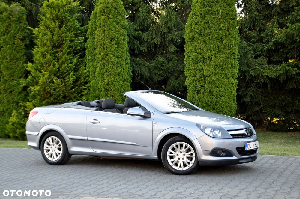 Opel Astra 1.6 Edition 111 Jahre - 4
