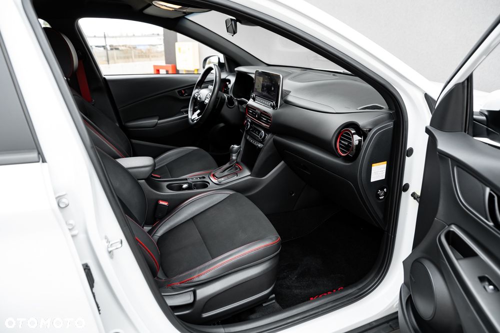 Hyundai Kona 1.6 GDI Hybrid Smart DCT - 24