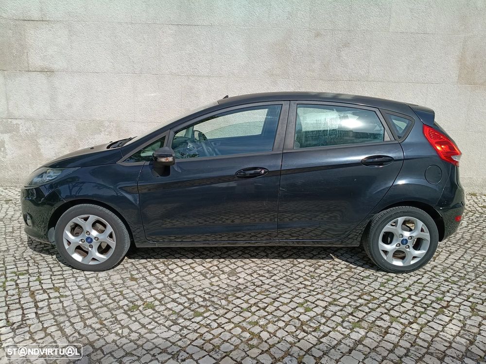 Ford Fiesta 1.25 Trend - 16