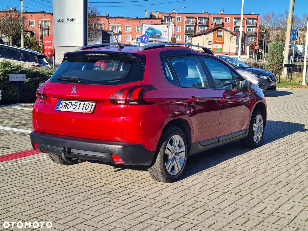 Peugeot 2008 1.2 Pure Tech Active S&S - 4