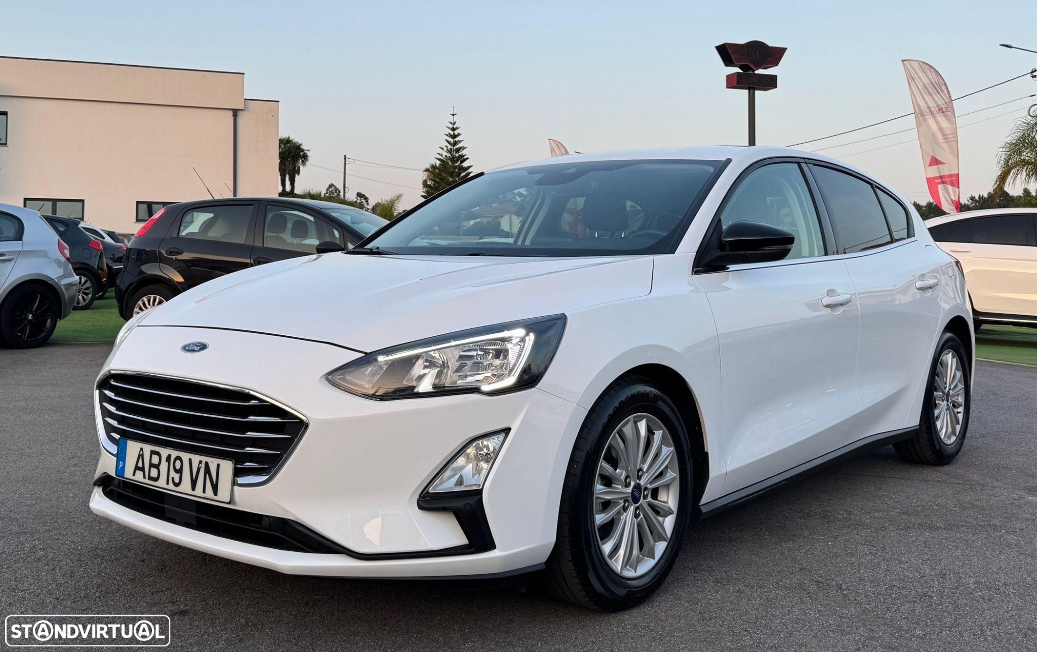 Ford Focus 1.5 TDCi EcoBlue Titanium - 10