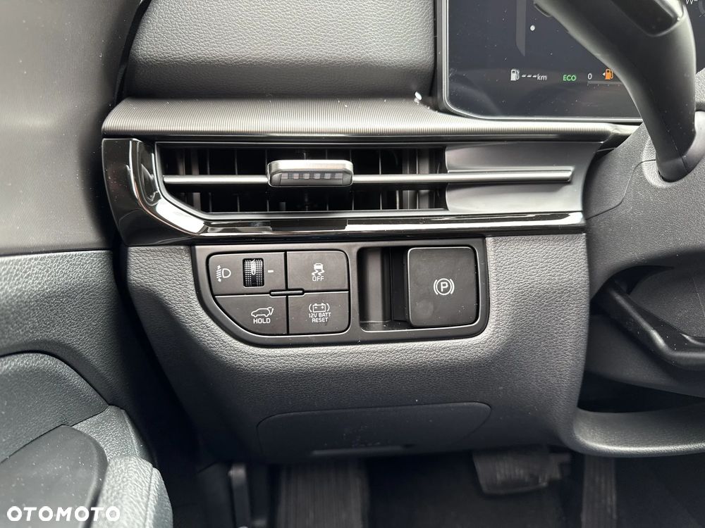 Kia Sportage 1.6 T-GDI HEV Anniversary 4WD - 26