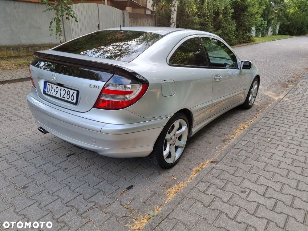 Mercedes-Benz CLC - 5