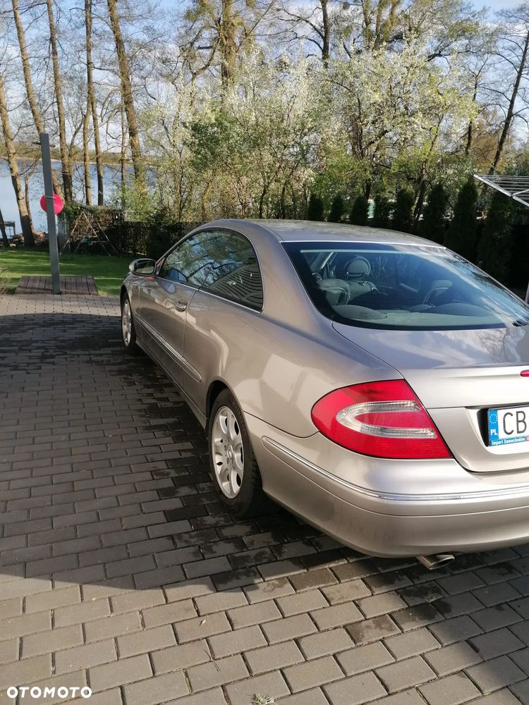 Mercedes-Benz CLK - 8
