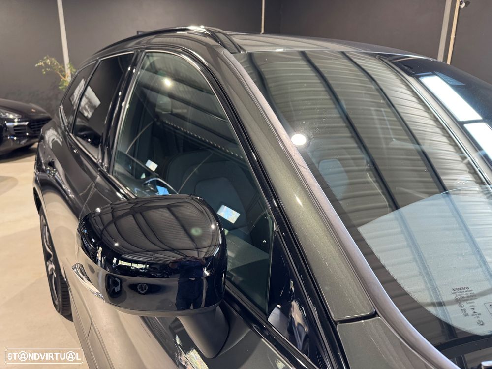 Volvo XC 60 2.0 T6 PHEV R-Design AWD - 12