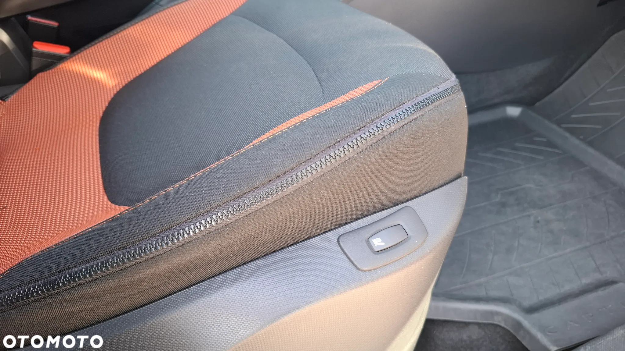 Renault Captur - 19