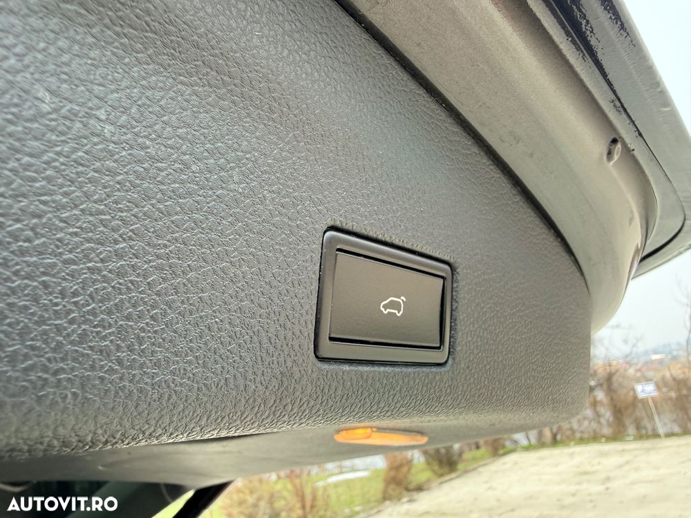 Volkswagen Sharan 2.0 TDI DSG BlueMotion Technology Life - 17