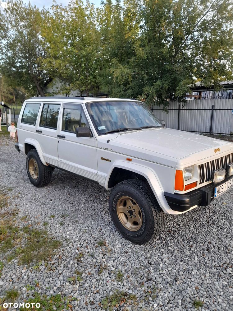 Jeep Cherokee - 6