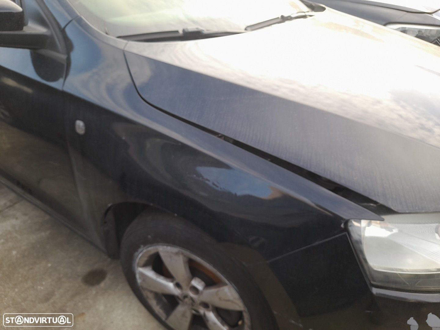 Guarda-lamas direito SKODA Rapid Liftback (NH3) - 1