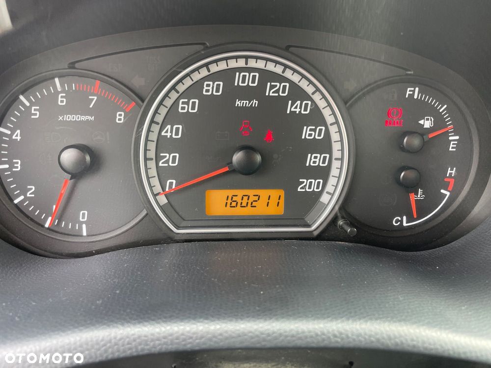 Suzuki Swift 1.3 Black and White - 13