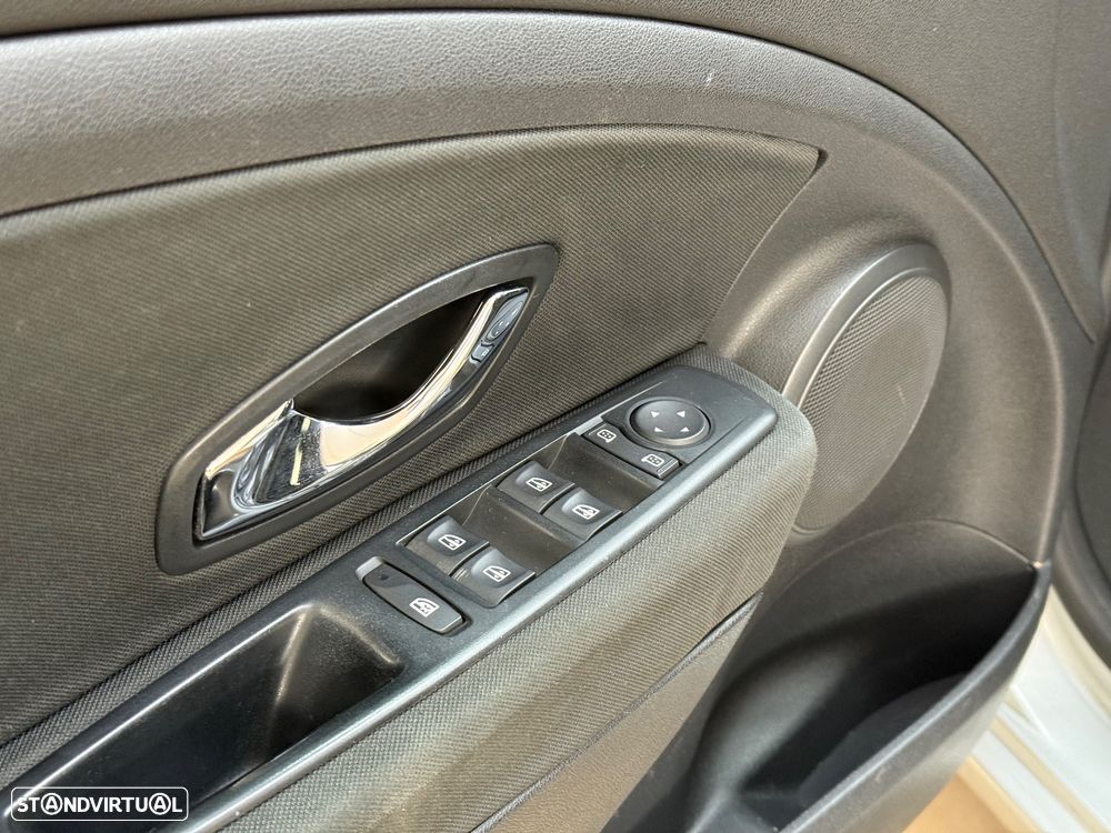 Renault Mégane 1.5 dCi Dynamique CO2 Champion - 13