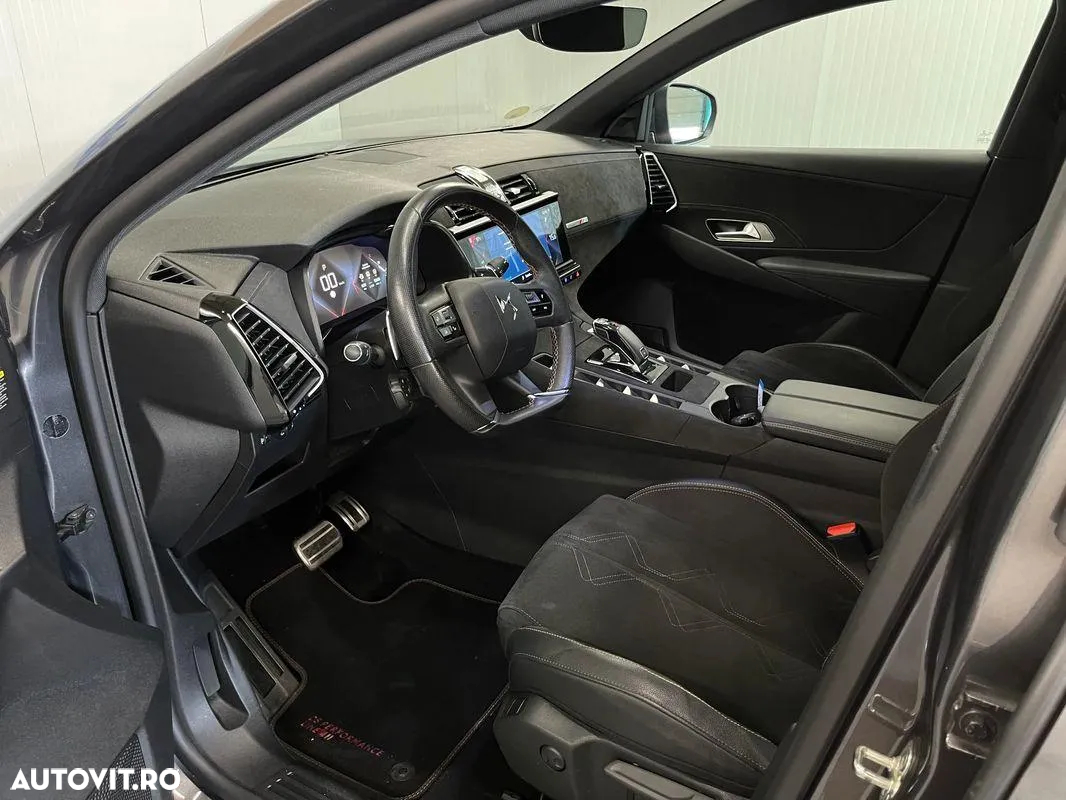 DS Automobiles DS 7 Crossback DS7 1.5 BlueHDi 130 S&S EAT8 PERFORMANCE LINE + - 5