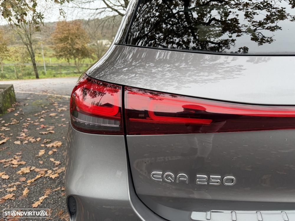 Mercedes-Benz EQA 250 AMG Line - 15