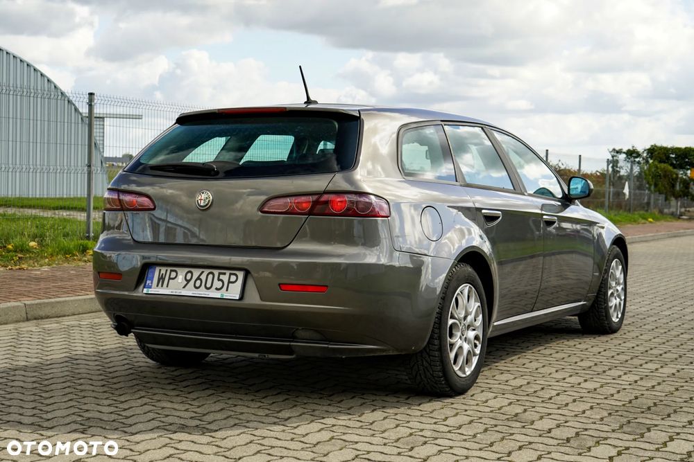 Alfa Romeo 159 1.9JTDM Impression - 7