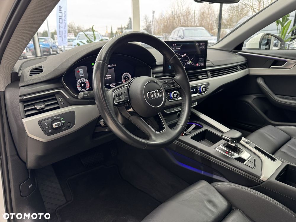 Audi A4 Limousine - 8