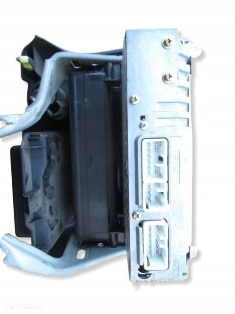 radio fabryczne toyota yaris i 86120-52390 radioodtwarzacz - 4