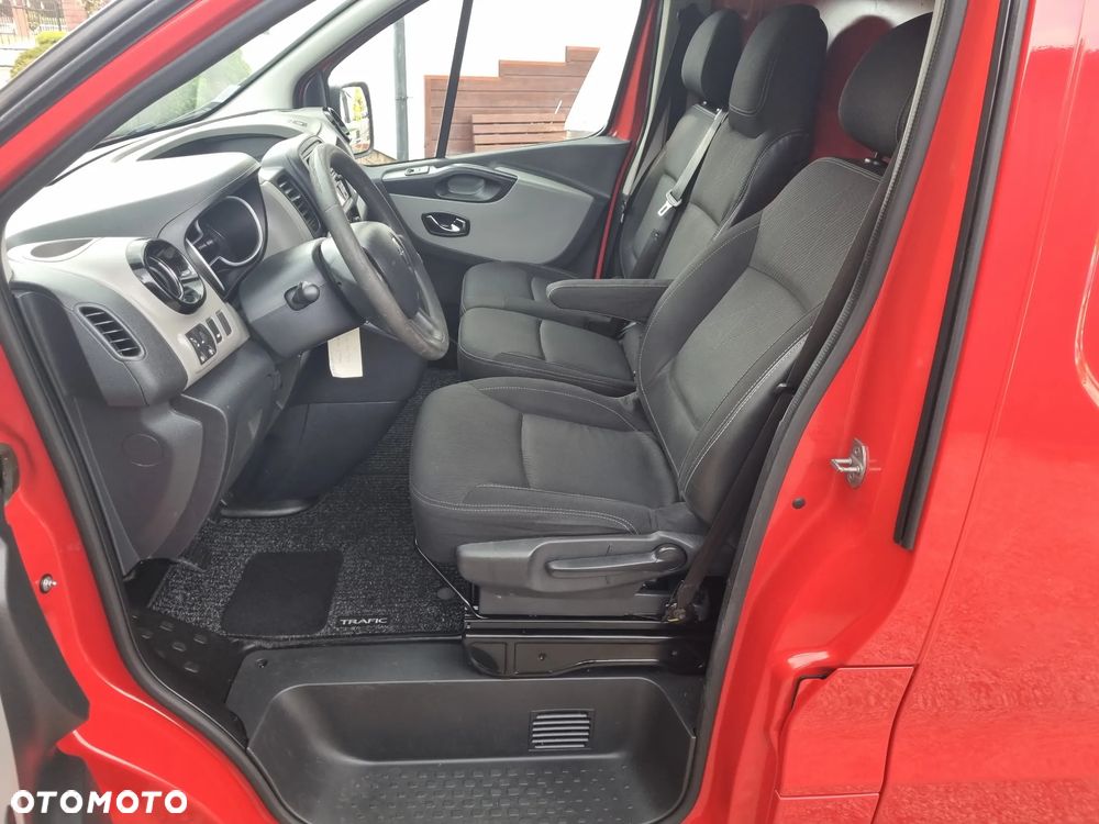 Renault TRAFIC - 23