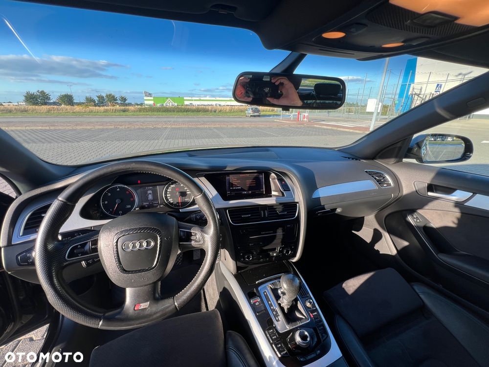 Audi A4 Avant - 17