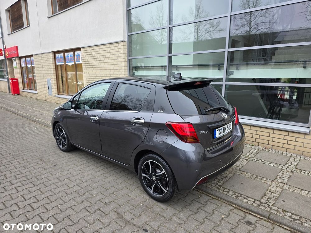 Toyota Yaris 1.33 Selection Platinum - 5