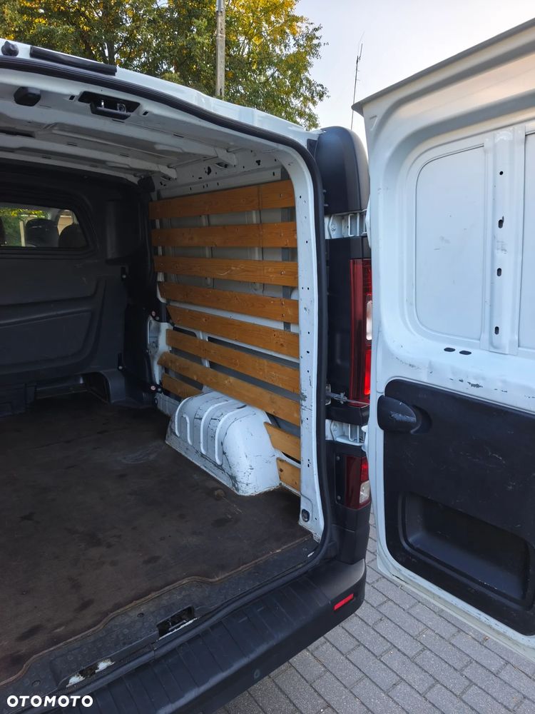 Renault Trafic - 24