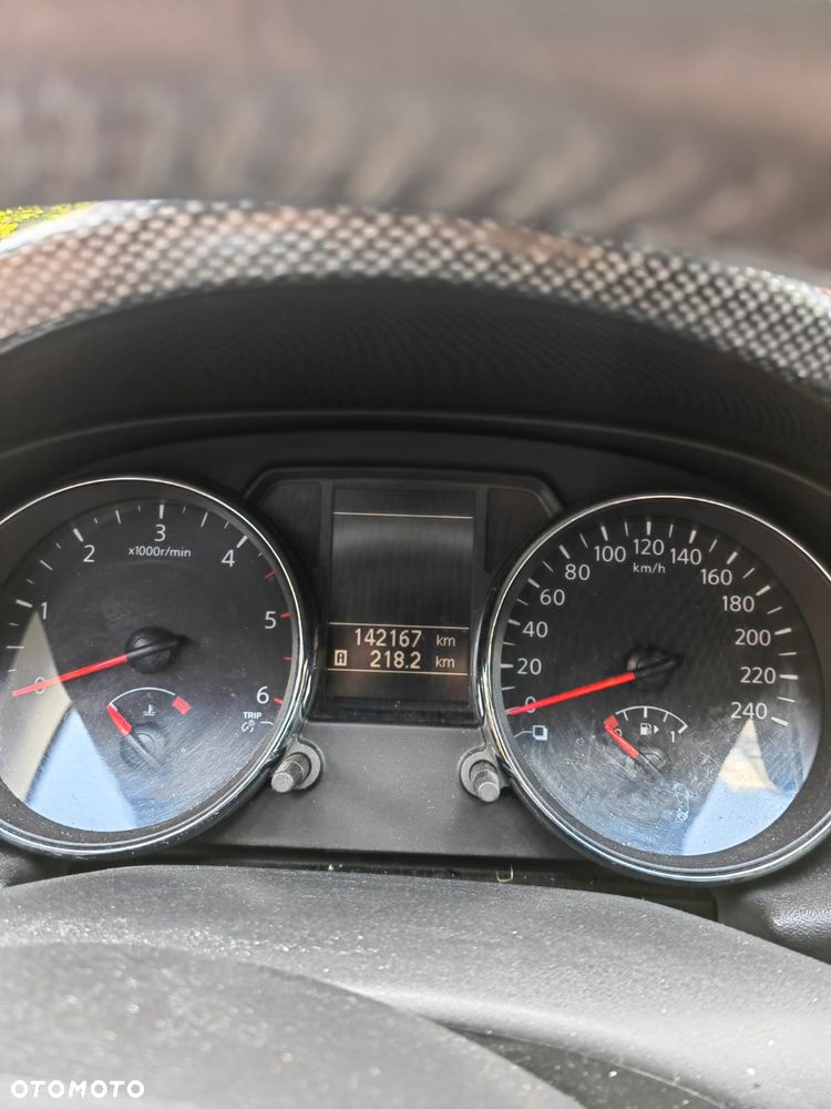 Nissan Qashqai 2.0 dCi 4x4 360 EU5 - 8