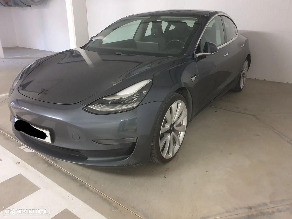 Tesla Model 3 Performance Dual Motor AWD - 18