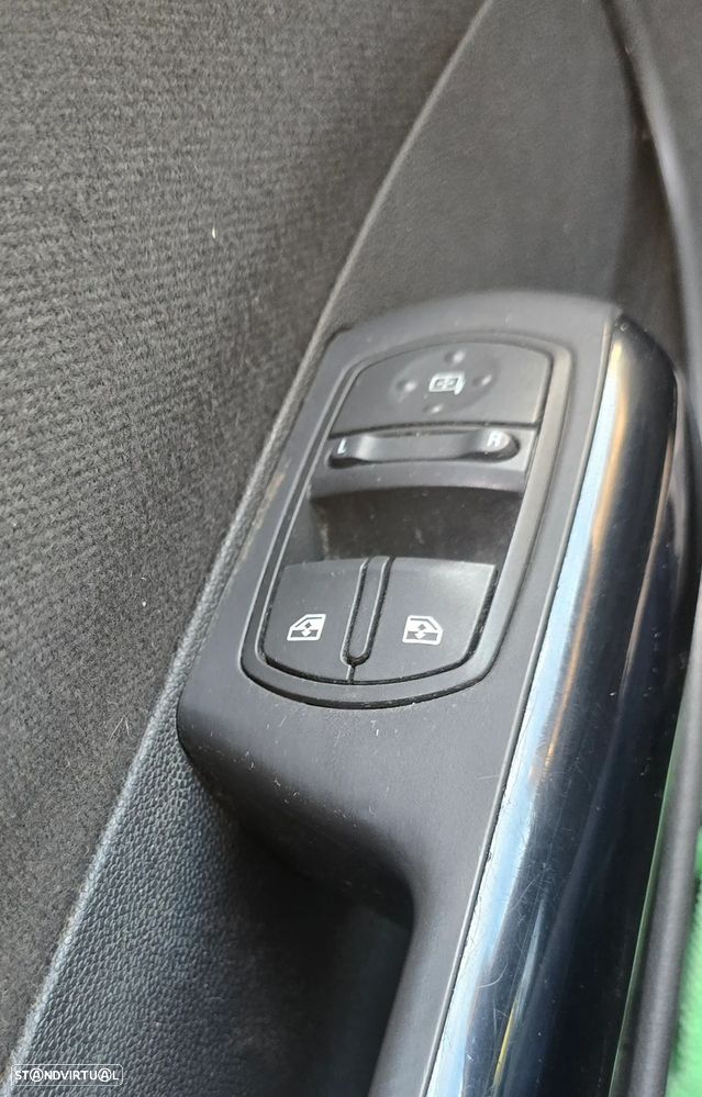 Peugeot 108 - 7