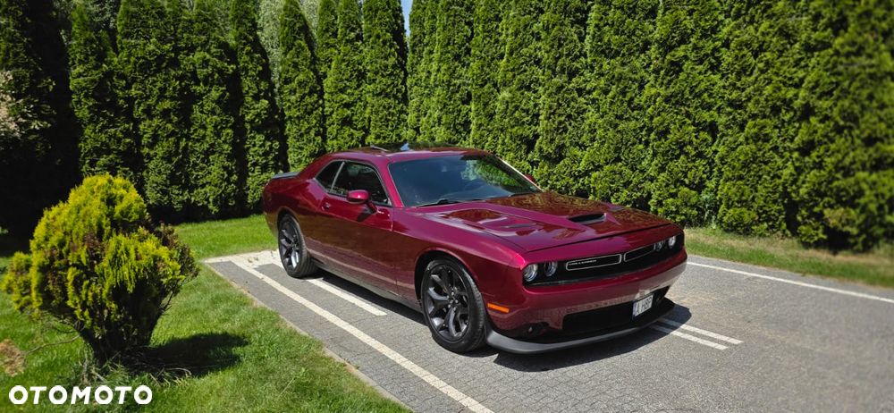 Dodge Challenger - 4