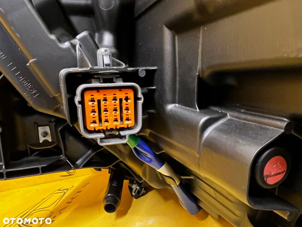 REFLEKTOR LAMPA PRZEDNIA PRZÓD PRAWY LED SUBARU FORESTER VI SL 25- - 9