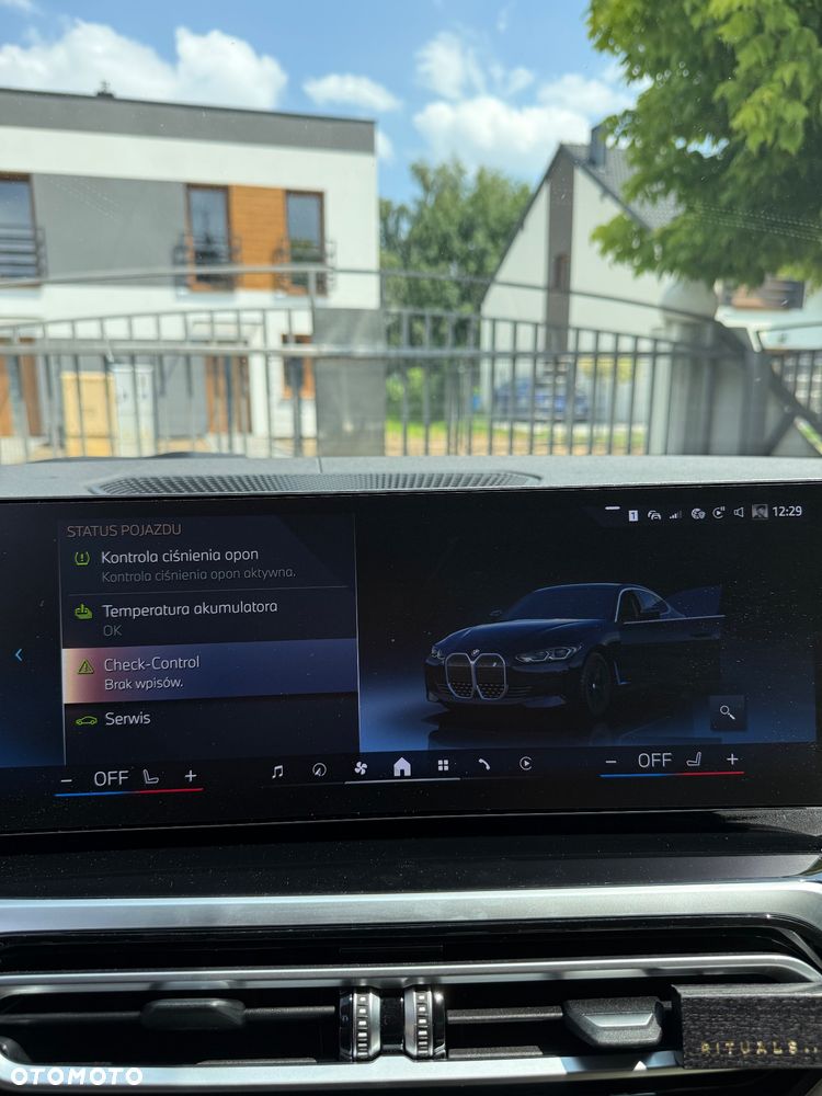 BMW i4 83.9kWh eDrive 40 - 9