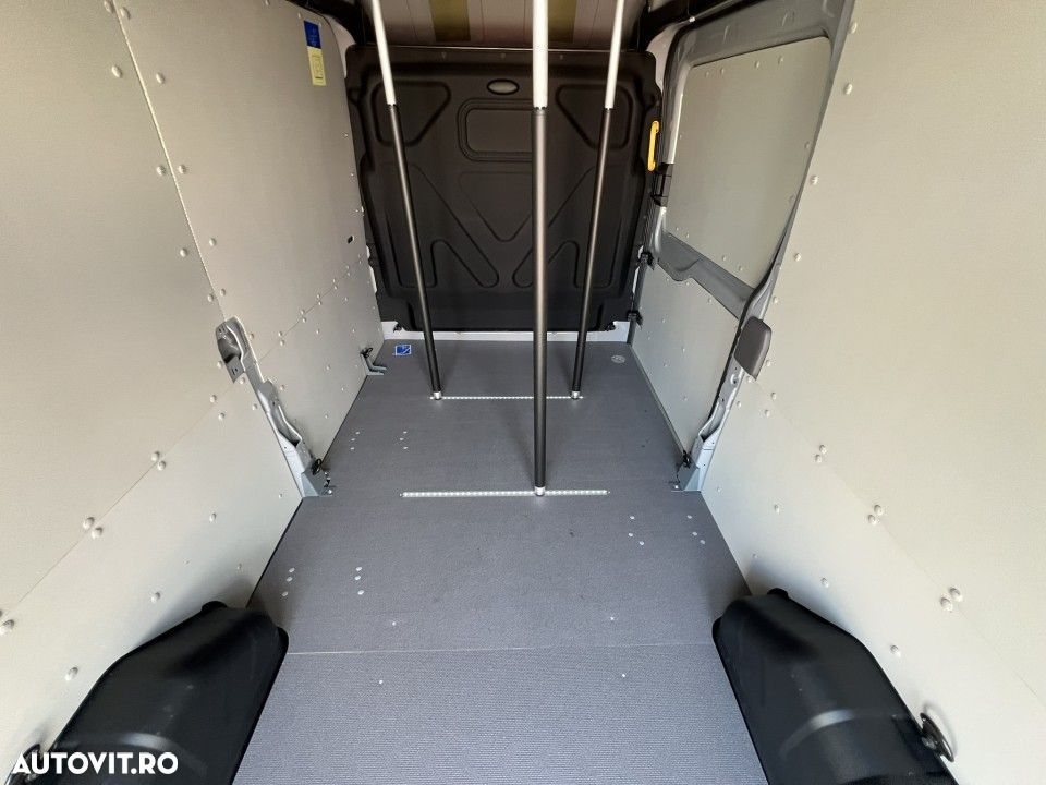 Ford Transit - 14