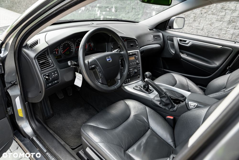 Volvo XC 70 AWD - 17