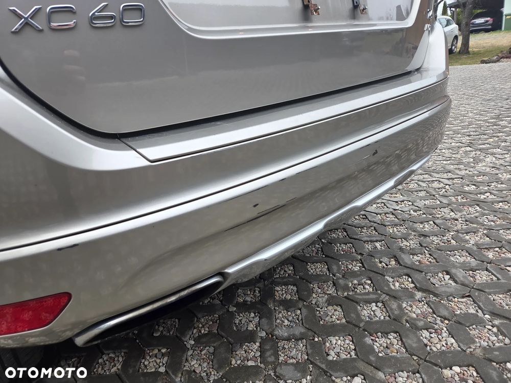 Volvo XC 60 T6 AWD Momentum - 26