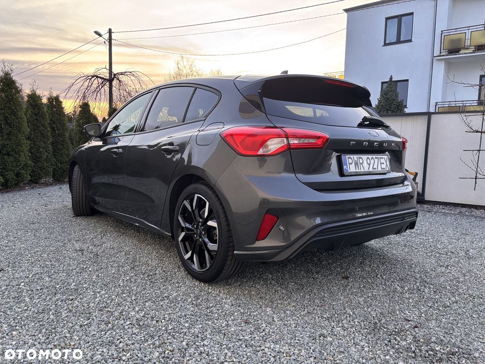 Ford Focus 1.0 EcoBoost ST-Line - 3