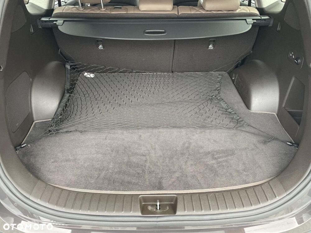 Hyundai Santa Fe - 18