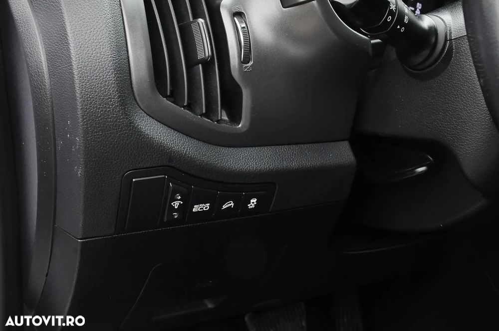 Kia Sportage 2.0 DSL HP 6AT 4x4 Style - 15