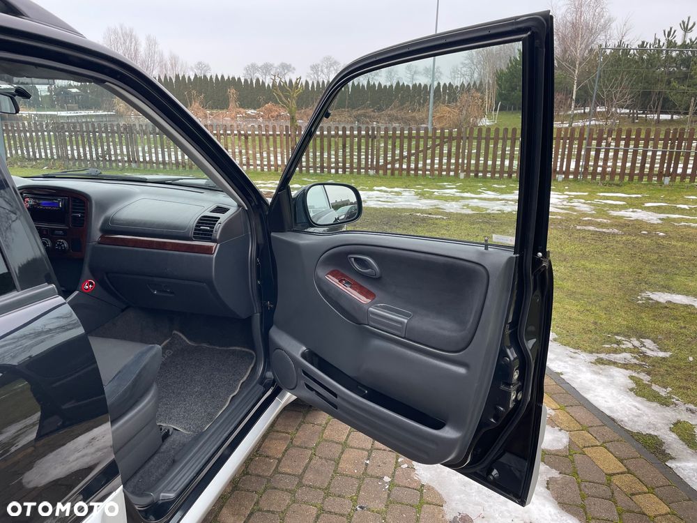 Suzuki Grand Vitara - 21